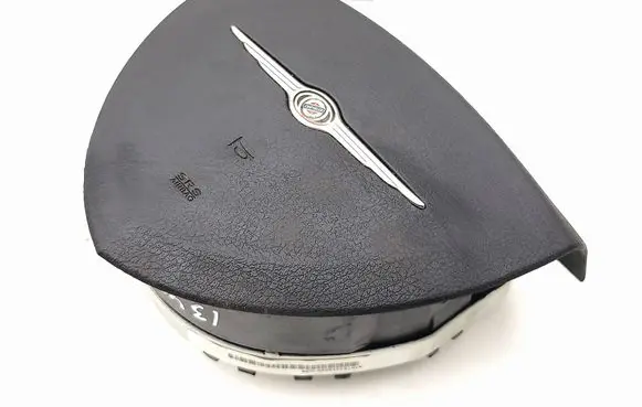 Steering wheel airbag