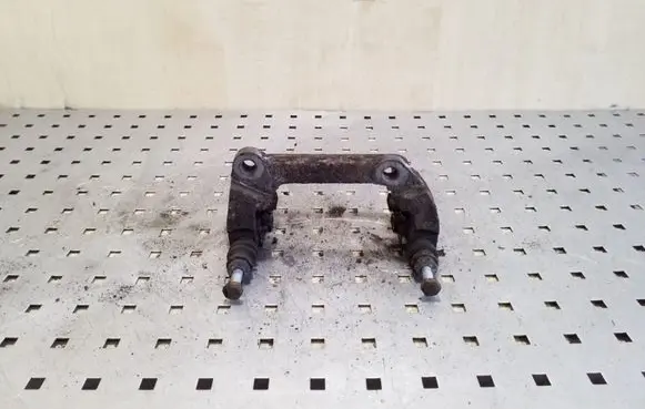 Audi A4 S4 B8 8K Brake caliper pad carrier rear 