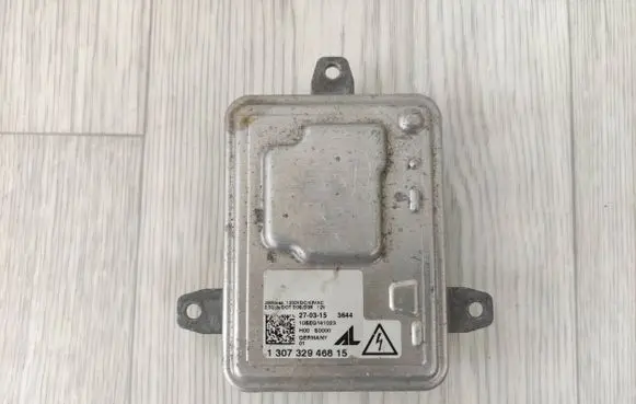 Land Rover Discovery Sport Xenon control unit/module 130732946815