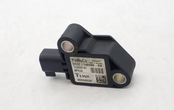 Land Rover Discovery 3 - LR3 Airbag deployment crash/impact sensor YDB500141 5H2Z14A686BA