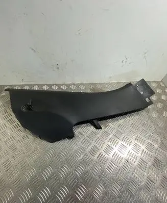 Volkswagen Touareg II (C) pillar trim 7P0867766