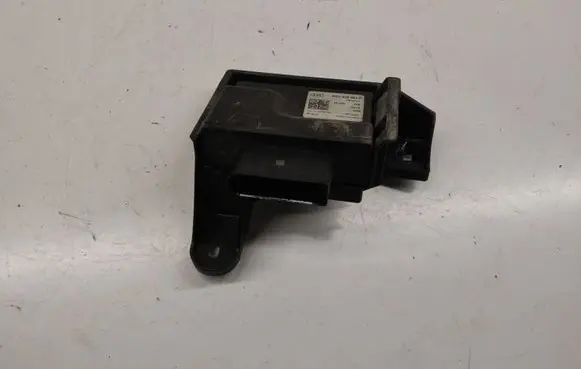 Audi A5 Fuel injection pump control unit/module 8W0906093F