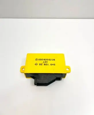 Mercedes-Benz SL R129 Seat heating relay A0008206226 0008206226