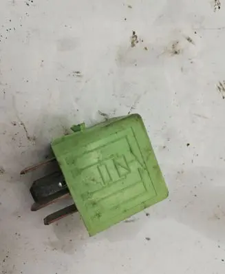 BMW X3 E83 Other relay 61368373700 8373700