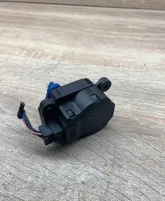 Opel Vectra C Air flap motor/actuator 986471H 09180202