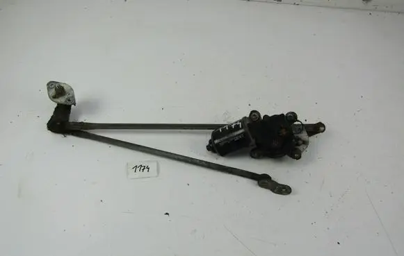 Mazda 626 Front wiper linkage 