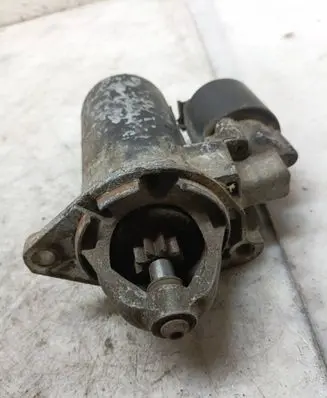 Opel Omega B1 Starter motor 0001107045