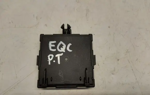 Mercedes-Benz EQC Door control unit/module A1679004811JLK01