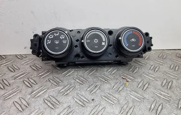 Mitsubishi ASX Climate control unit 7820A083XA