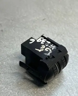 Volkswagen Golf V Headlight level height control switch 1k0941333a