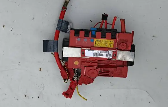 BMW 1 E81 E87 Fuse box set 6942912-08