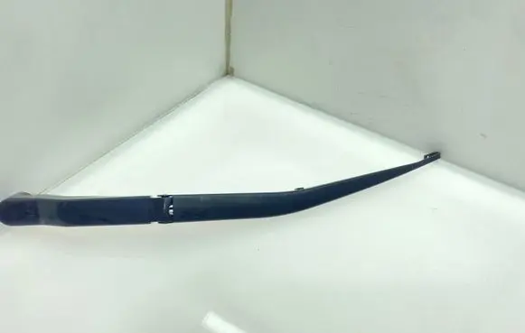 Subaru Outback Front wiper blade arm 16622