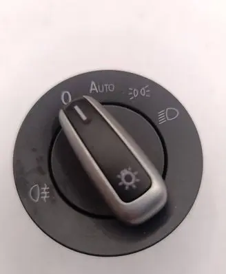 Volkswagen Touran II Light switch 3C8941431 10002830