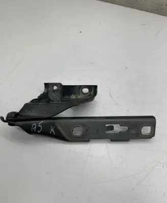 Audi A5 8T 8F Engine bonnet/hood hinges 8T0823301