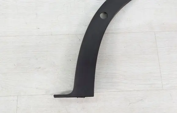 Volkswagen Passat Alltrack Front bumper splitter molding 3G0807257A