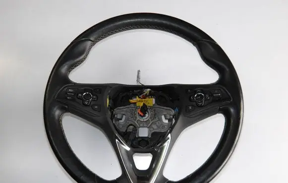 Opel Astra K Steering wheel