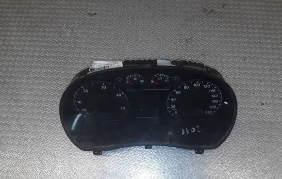 Volkswagen Polo Speedometer (instrument cluster) 110080124015A