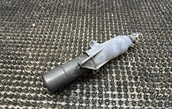 Mini One - Cooper Coupe R56 Headlight washer spray nozzle 715711905