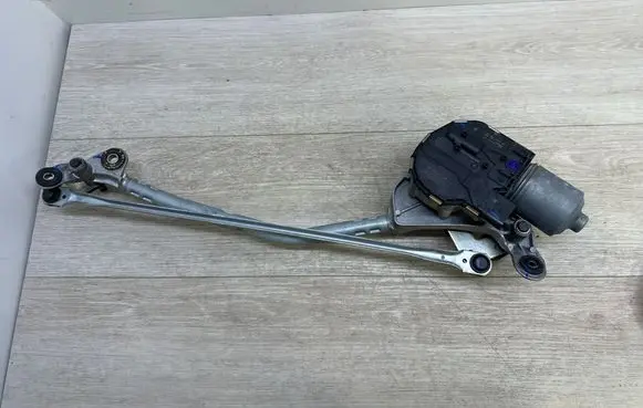 Porsche Panamera (971) Front wiper linkage and motor 971955023B 971955119B 3397022026