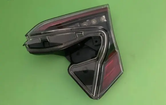 Toyota C-HR I Tailgate rear/tail lights 81580F4020