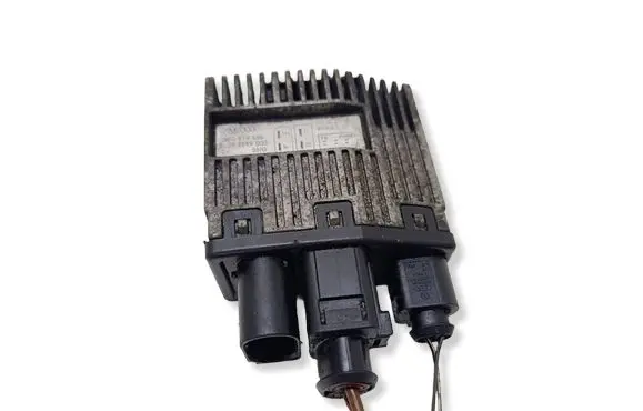 Volkswagen Transporter - Caravelle T5 Coolant fan relay 3B0919506 898999000