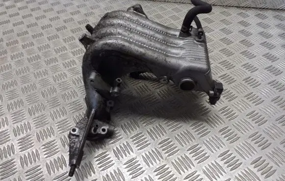 Suzuki Wagon R+ Intake manifold