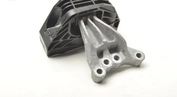 Opel Corsa F Engine mounting bracket 243243