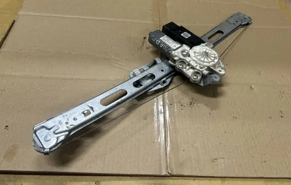 Mercedes-Benz A W168 Front door window regulator with motor A1688203042 1688203042