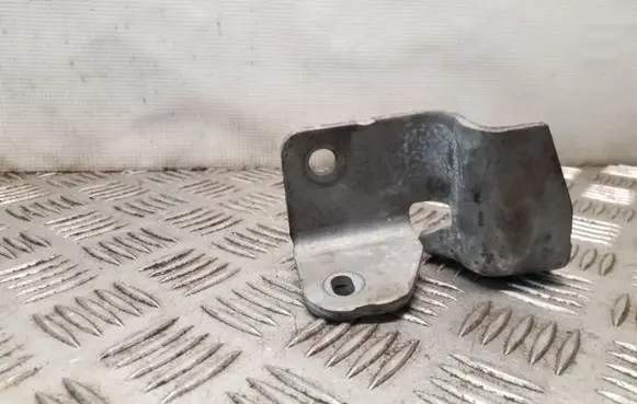 Nissan Juke I F15 Other engine bay part 020762