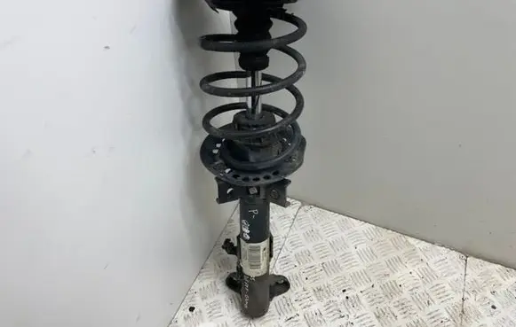 Mercedes-Benz E W212 Front shock absorber/damper A2123200438