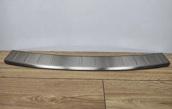 Toyota Avensis T270 Rear bumper trim bar molding PZ402T5522ZC