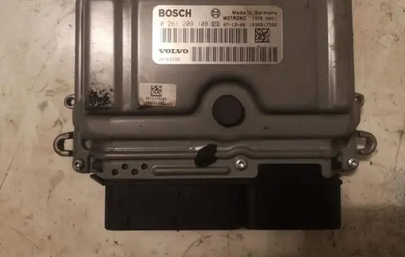 Volvo V70 Other control units/modules 30743338 D657