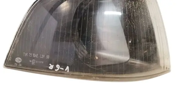 Volvo S40, V40 Front indicator light 30621832 30621834