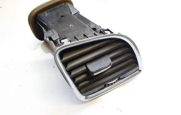 Audi Q3 8U Dash center air vent grill 8U2820902B 8U2820902C