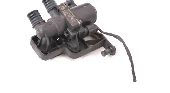 BMW 5 E60 E61 Electric auxiliary coolant/water pump 6920226