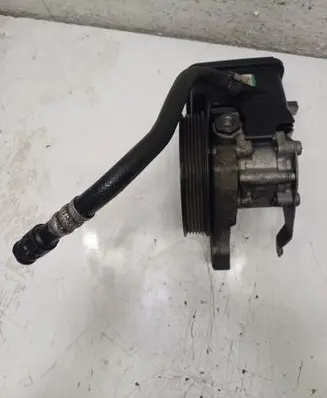 BMW 7 F01 F02 F03 F04 Power steering pump 6779857010