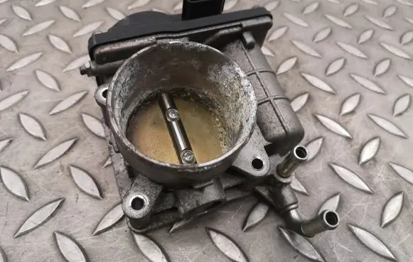 Infiniti Q50 Throttle valve 52601 K4X18