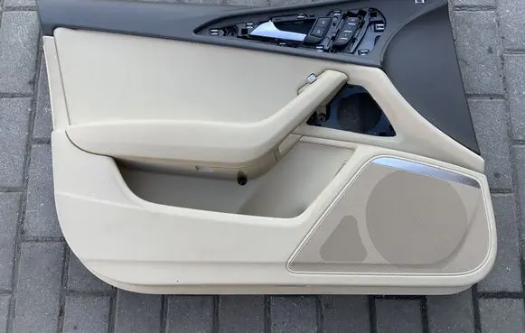 Audi A6 S6 C7 4G Front door card panel trim 4G1867105
