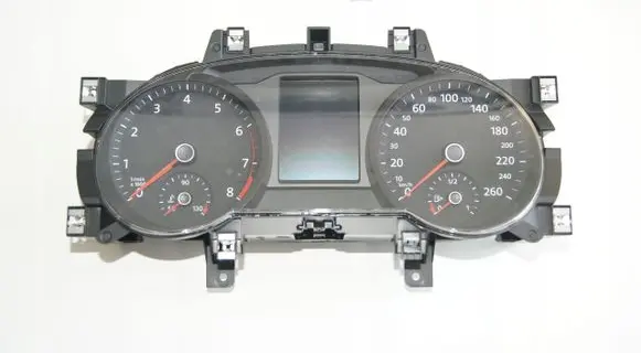 Volkswagen PASSAT B8 Speedometer (instrument cluster) 3G0920750C