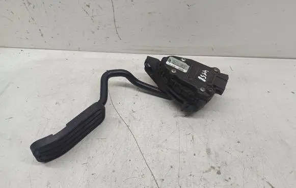 Ford Galaxy Accelerator throttle pedal 7M3721603D YM219F836AB