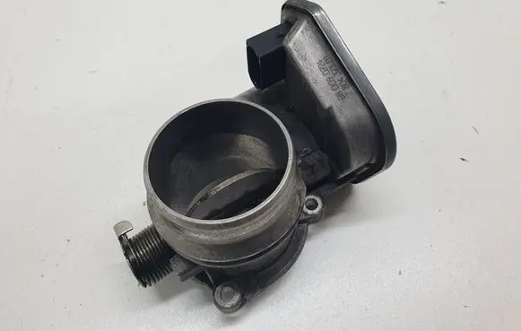 BMW 5 E60 E61 Throttle valve 7804373 780437301