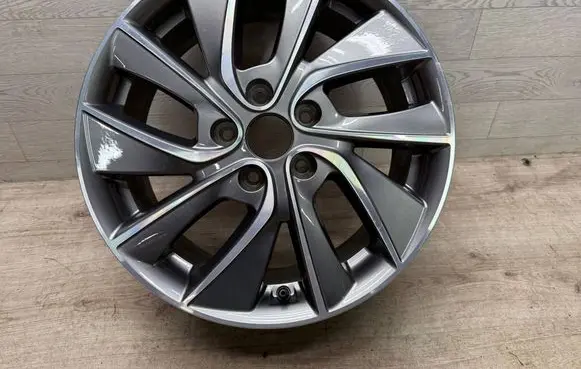 Hyundai i30 R17 alloy rim 52910-G4350