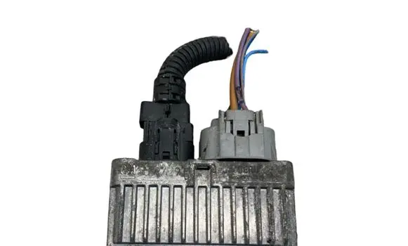 Opel Zafira C Glow plug pre-heat relay 55574293 052219602