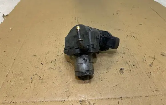Opel Signum EGR valve 109316 00005321C5 BC5103550785