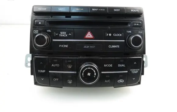 Hyundai Sonata Radio/CD/DVD/GPS head unit 965603Q400