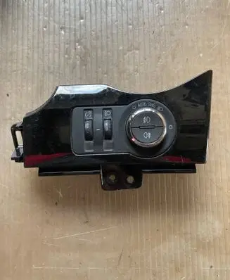 Chevrolet Orlando Light switch 13301764 851548