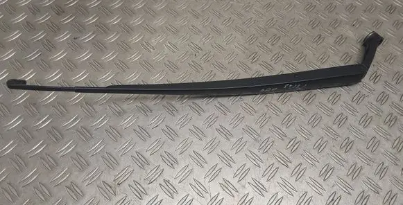 Front wiper blade arm