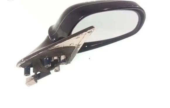 Mazda 626 Front door electric wing mirror E13010519