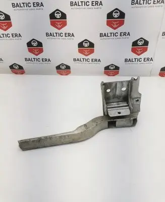 BMW 5 GT F07 Radiator mount bracket 7207152 7186514 7211162