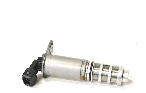 BMW 5 GT F07 Camshaft vanos timing valve 8605123 11368605123